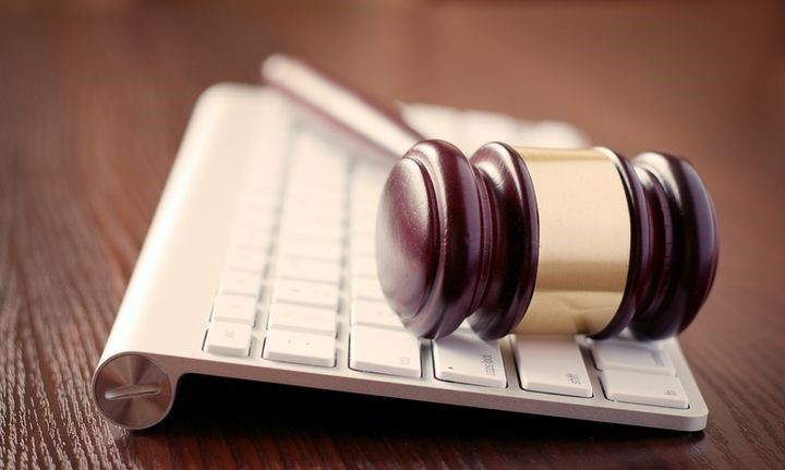 Μπλόκο σε πλειστηριασμούς των funds